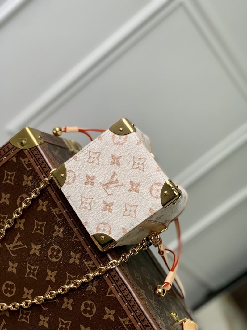 LV Bucket Bags